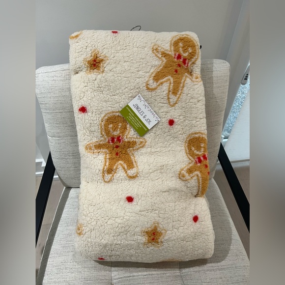 Holiday Oversized Gingerbread Blanket Poshmark